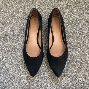 Women's Black Flats